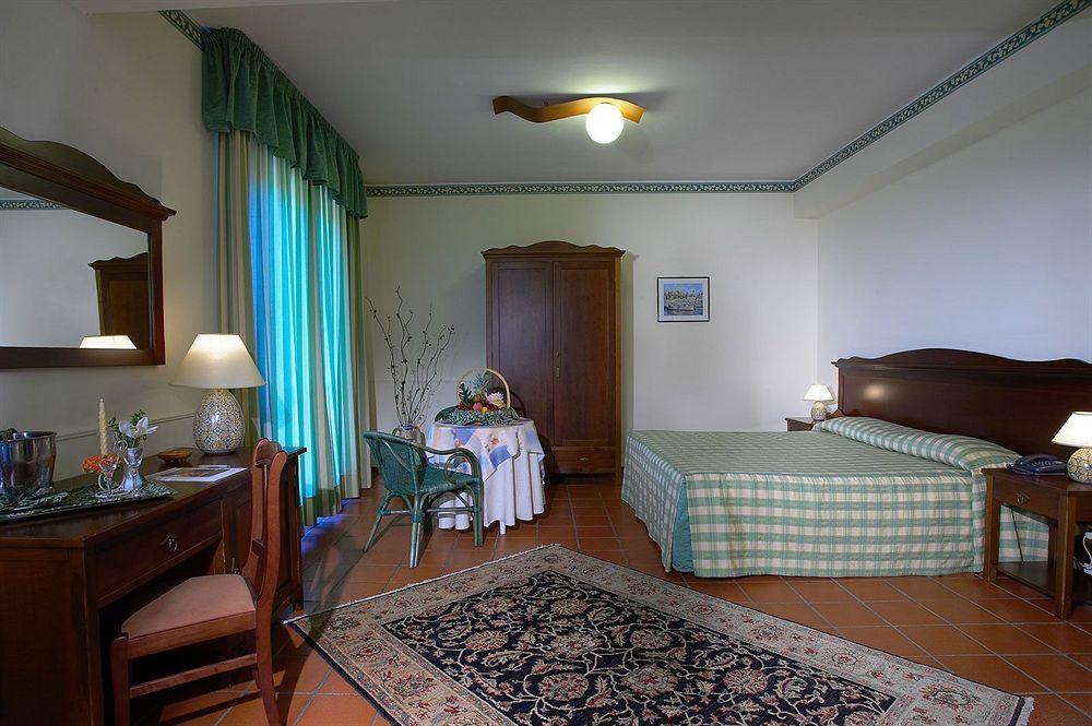 Orizzonte Acireale Hotel Екстериор снимка